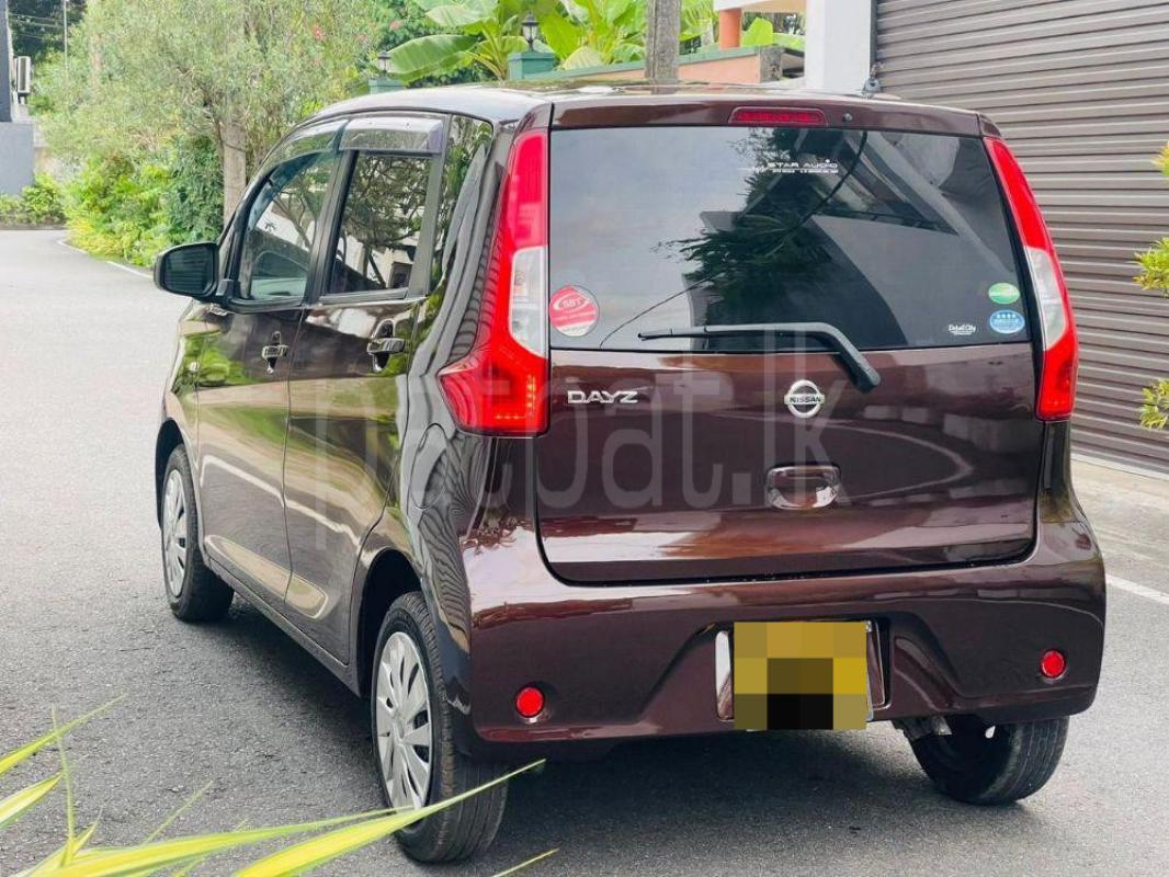 Nissan Dayz 2016 - பயன்படுத்தப்பட்டது கார் sale in Sri Lanka - patpat.lk
