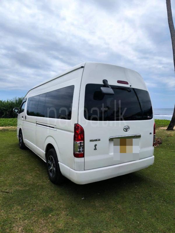 Toyota Hiace 2017 - Used Van sale in Sri Lanka - patpat.lk