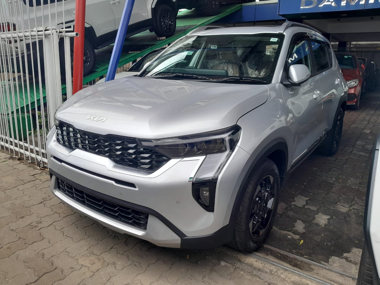 KIA Sonet 2025 ads-image-1