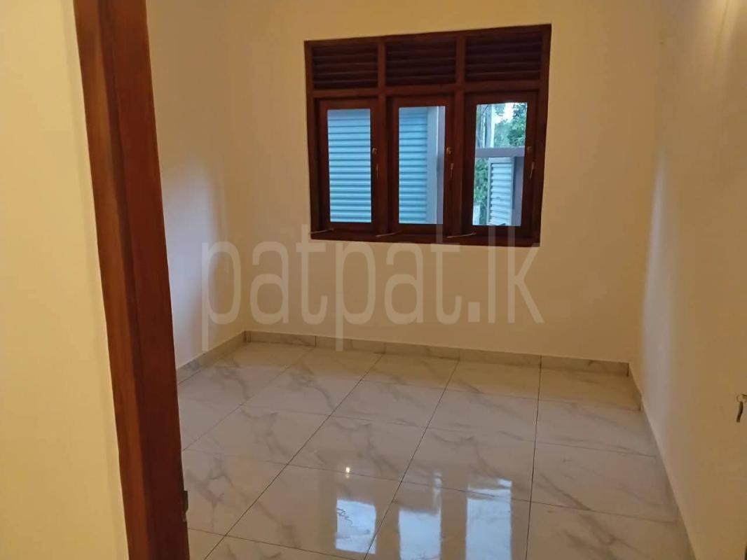 House for Sale in Godagama