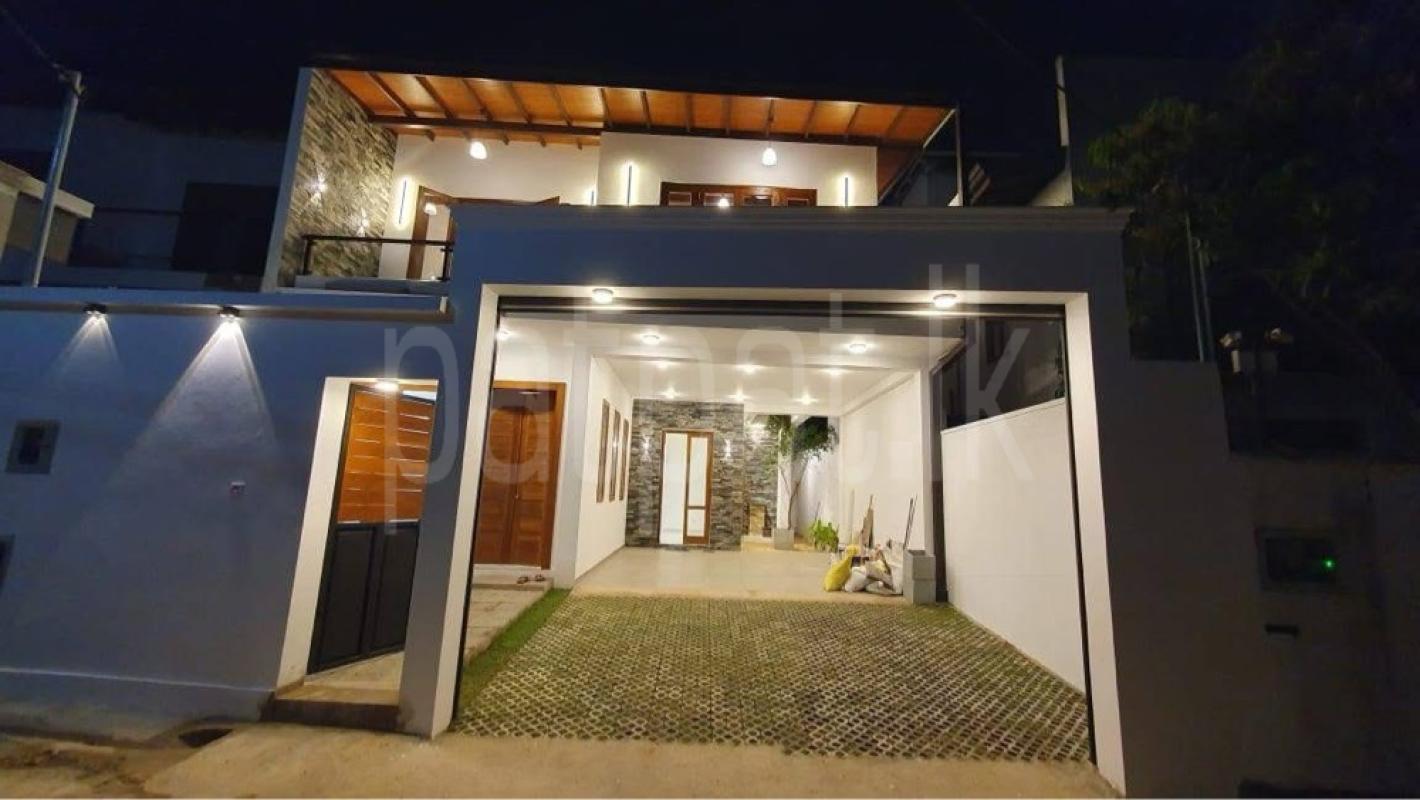 House for Sale in Malabe ads-image-1