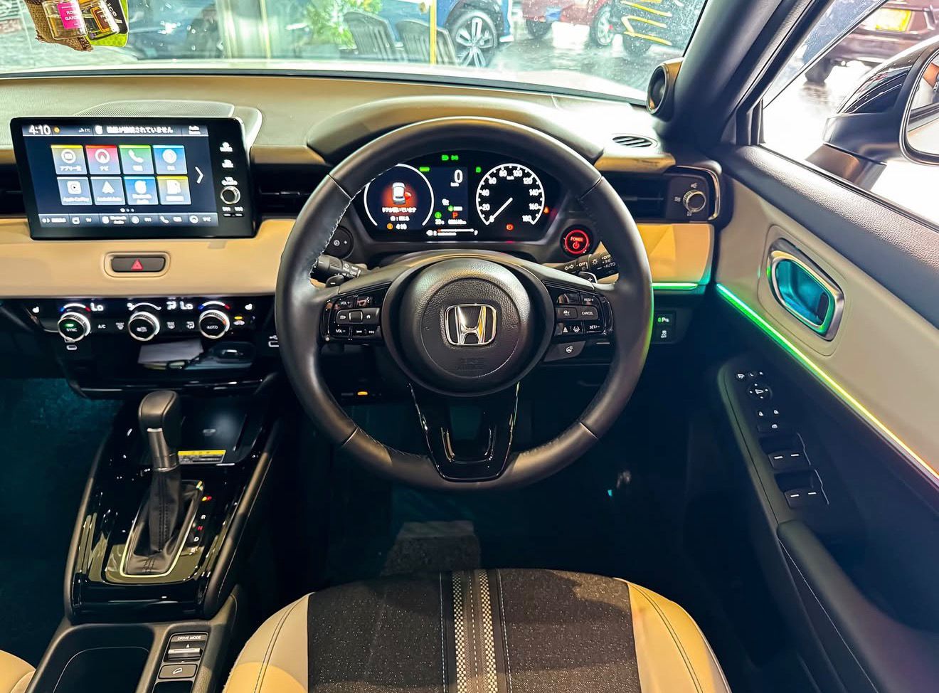 Honda Vezel 2025 - பயன்படுத்தப்பட்டது SUV sale in Sri Lanka - patpat.lk