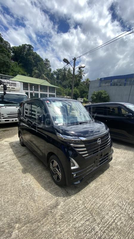 Nissan Roox 2025 - Brand New Car sale in Sri Lanka - patpat.lk
