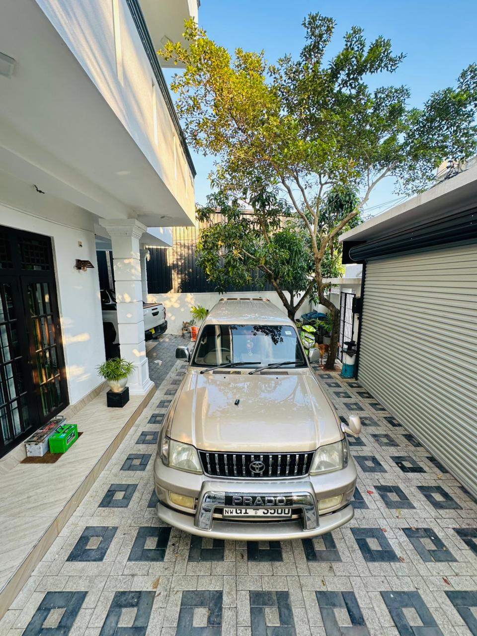 Toyota Land Cruiser Prado 2001 - Used SUV sale in Sri Lanka - patpat.lk