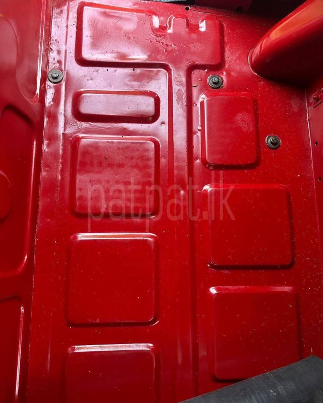 Bajaj Three Wheel 2016 - பயன்படுத்தப்பட்டது முச்சக்கர வண்டி sale in Sri Lanka - patpat.lk