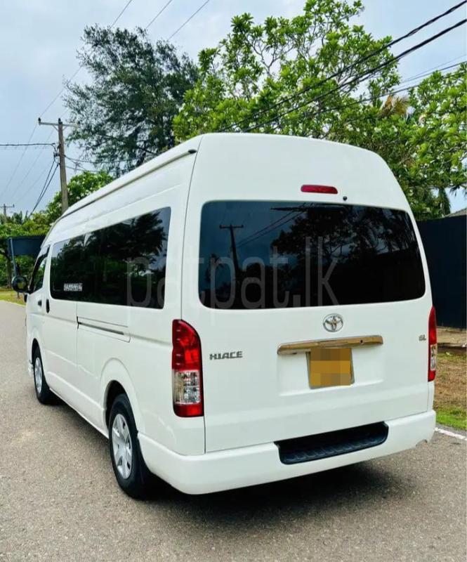 Toyota Hiace 2015 - Used Van sale in Sri Lanka - patpat.lk