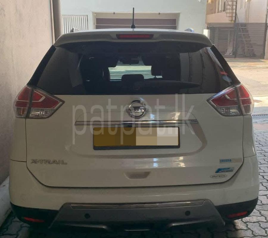 Advertisement image 4