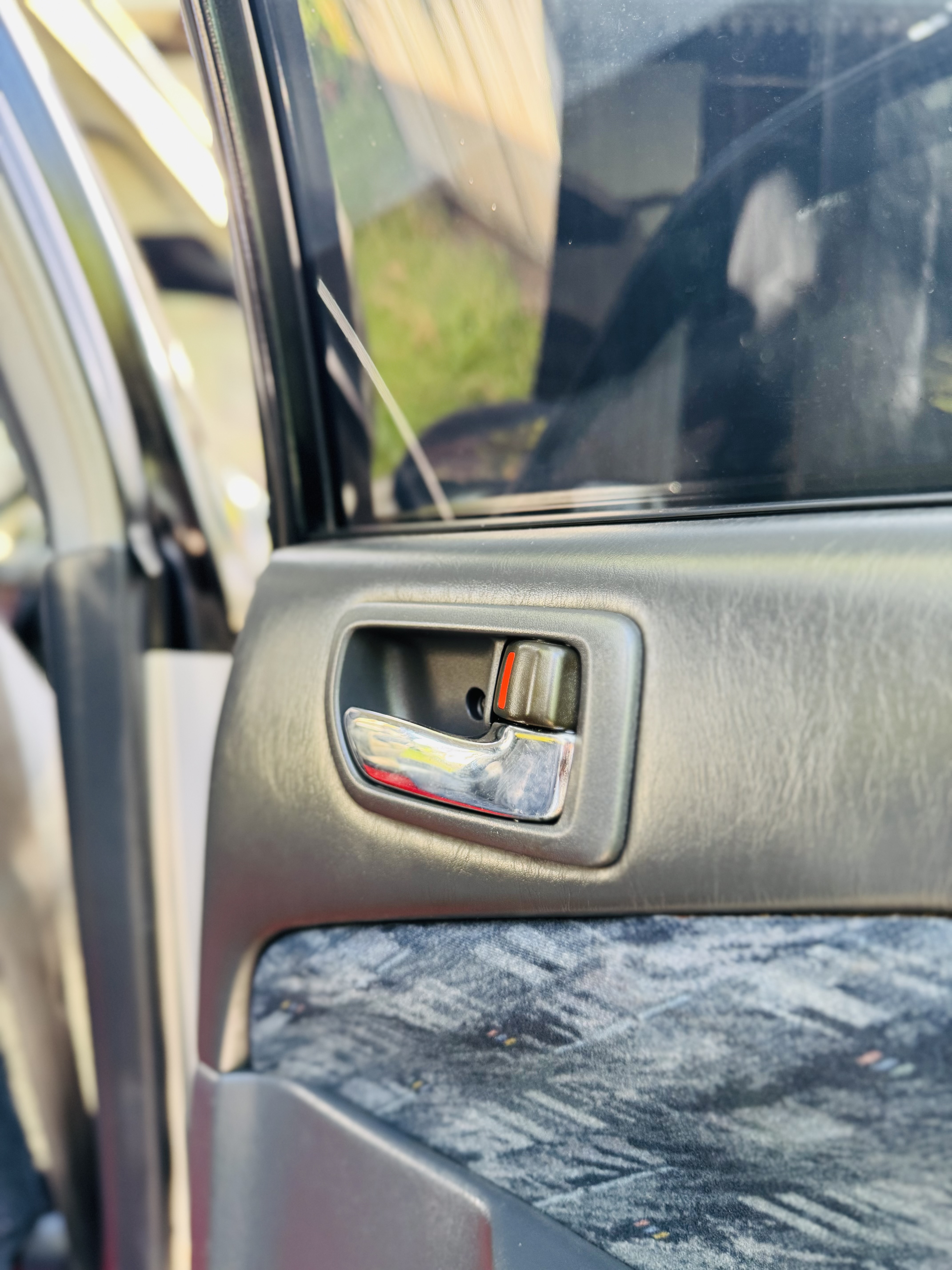 Toyota Carina 1997 - Used Car sale in Sri Lanka - patpat.lk