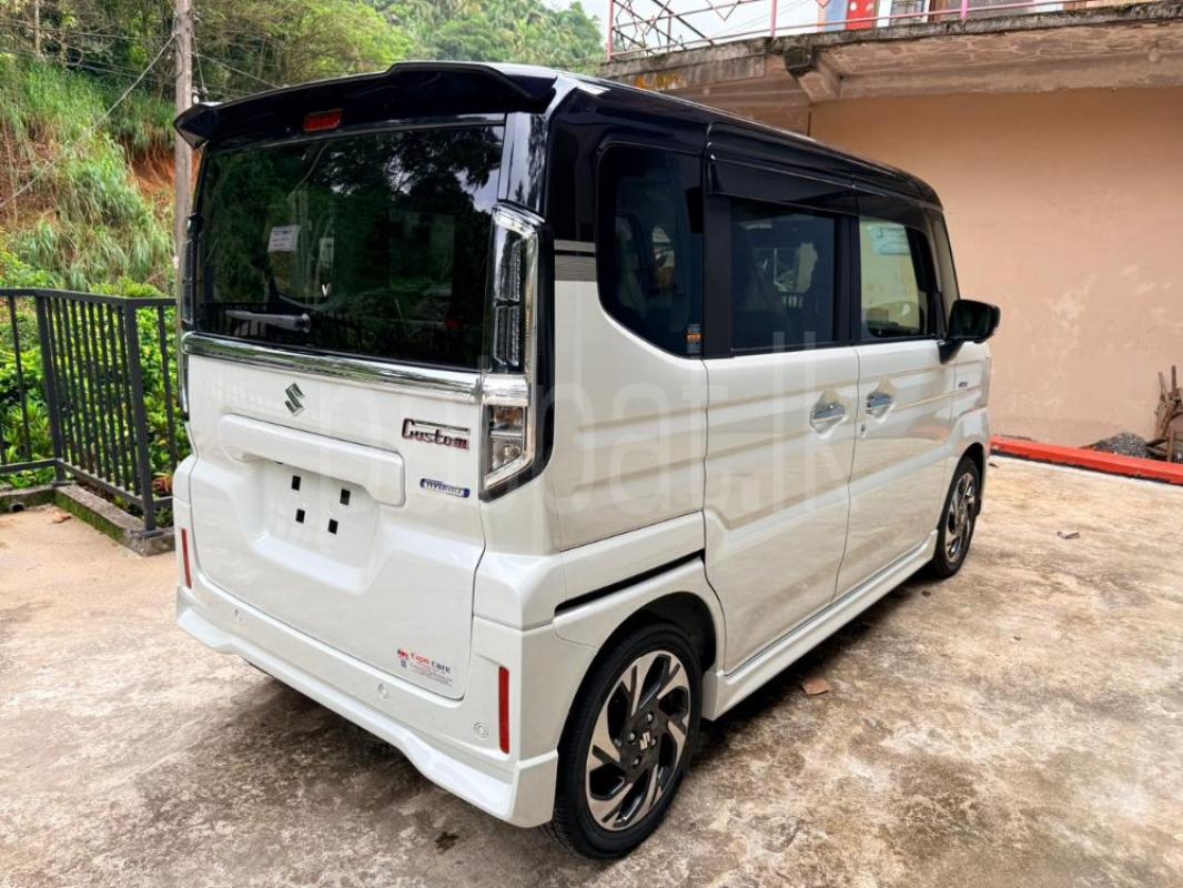 Advertisement image 3