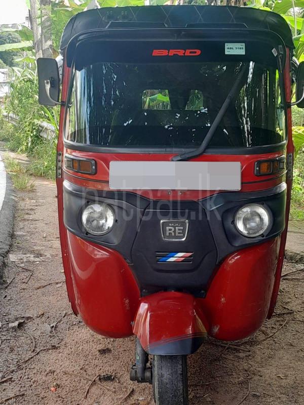 Bajaj 4 stroke 2016 - பயன்படுத்தப்பட்டது முச்சக்கர வண்டி sale in Sri Lanka - patpat.lk