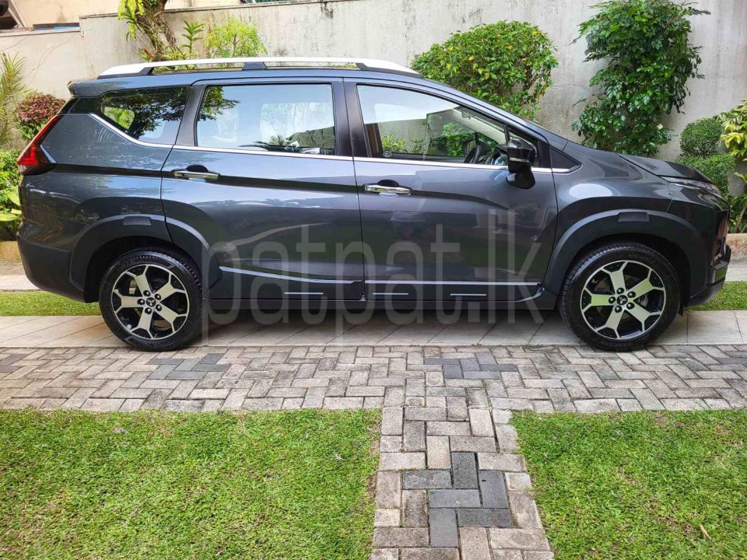 Mitsubishi Xpander Cross 2020 - Used SUV sale in Sri Lanka - patpat.lk