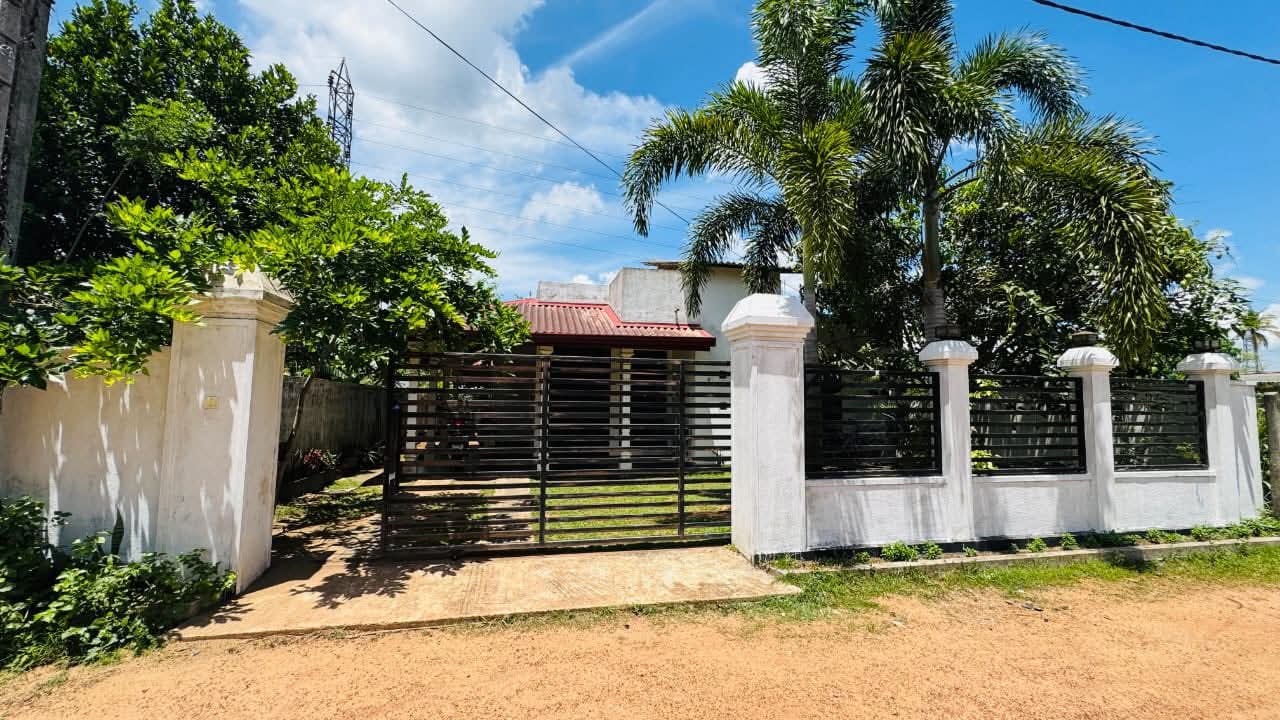 House for Sale in Veyangoda