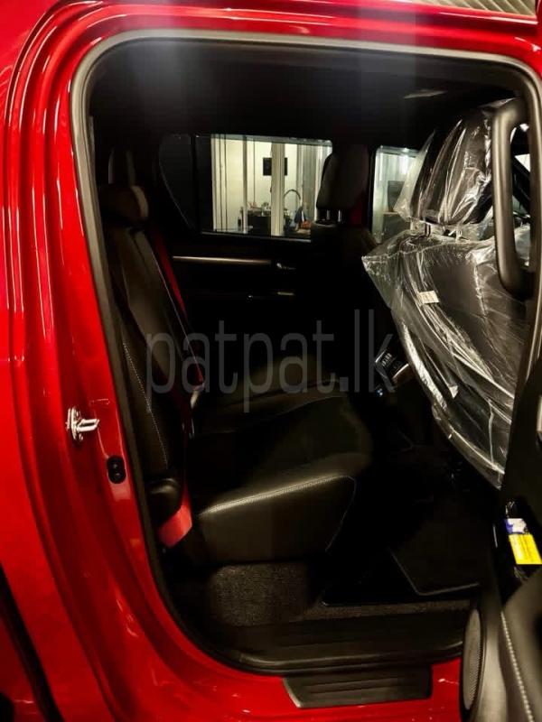 Advertisement image 6