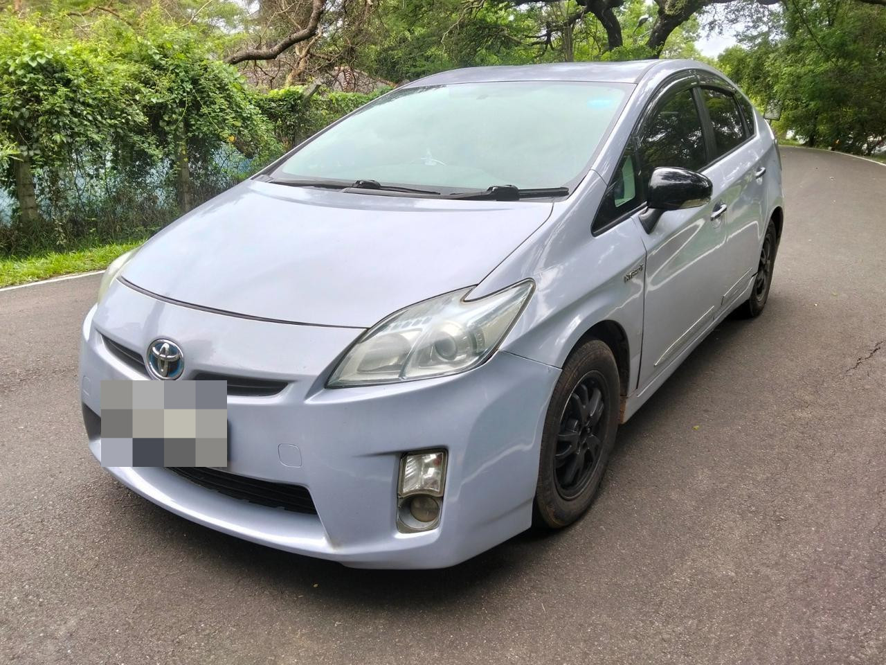 Toyota Prius 2011 - பயன்படுத்தப்பட்டது கார் sale in Sri Lanka - patpat.lk