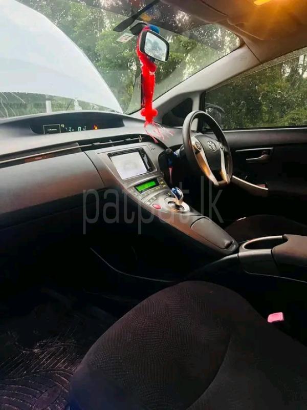 Toyota PRIUS G GRADE 2014 - Used Car sale in Sri Lanka - patpat.lk