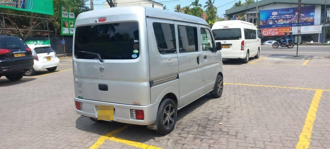 Nissan Clipper 2016 - பயன்படுத்தப்பட்டது வேன் sale in Sri Lanka - patpat.lk