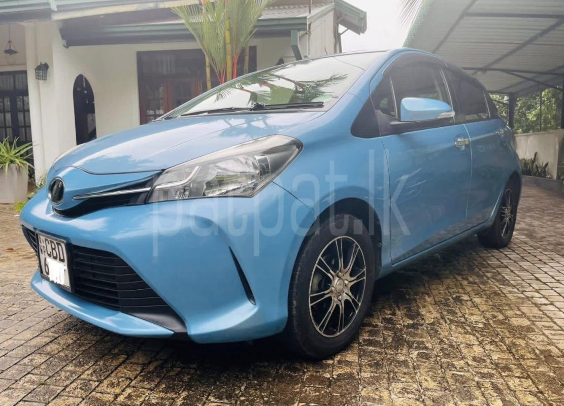 Toyota Vitz 2016 - பயன்படுத்தப்பட்டது கார் sale in Sri Lanka - patpat.lk