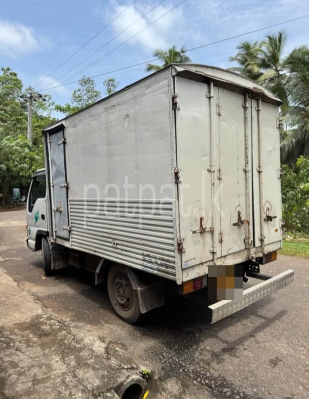 Advertisement image 3