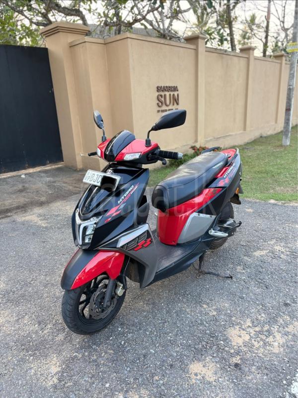 Advertisement image 2