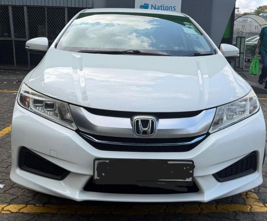 Honda Grace 2015 ads-image-1