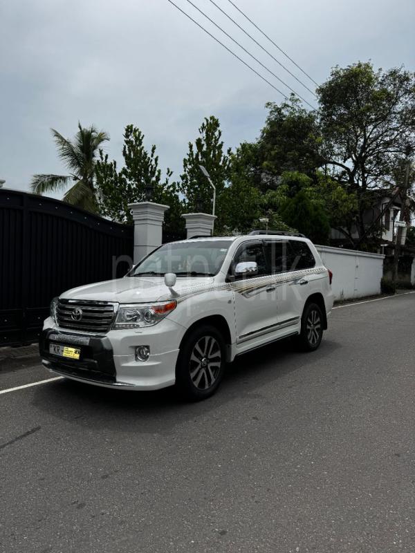 Advertisement image 3