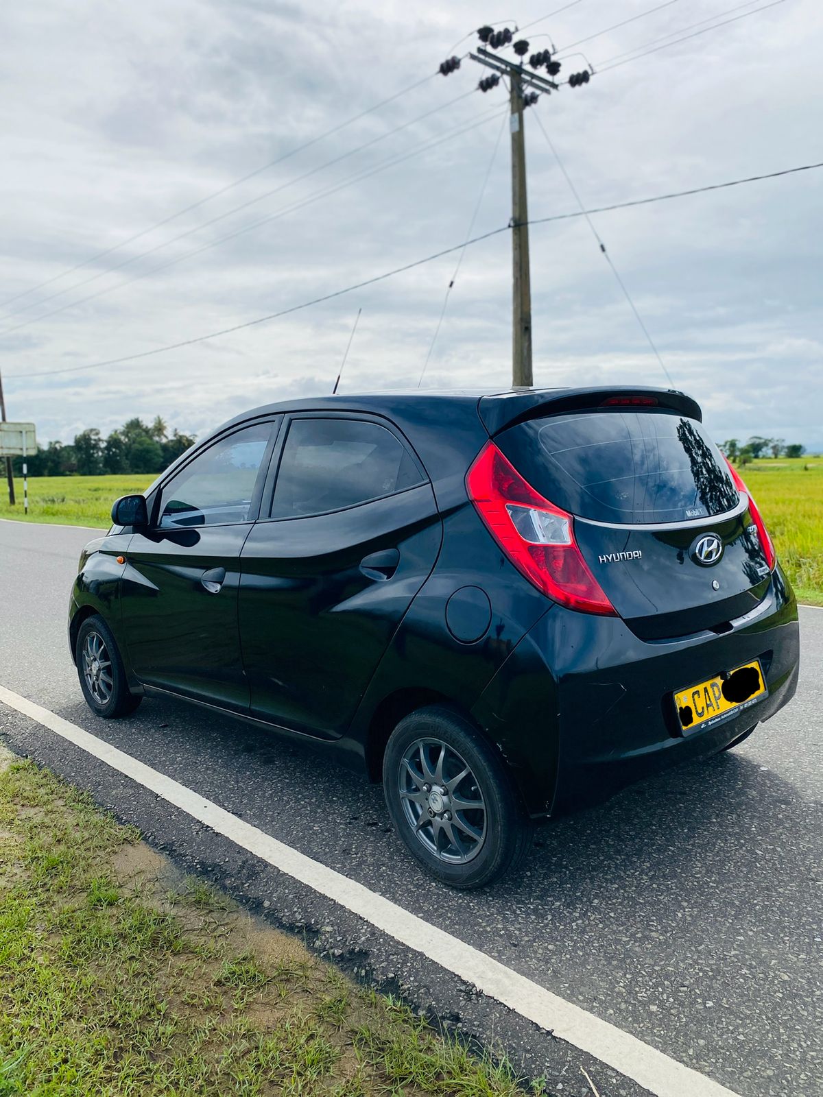 Hyundai Eon 2016 - Used Car sale in Sri Lanka - patpat.lk