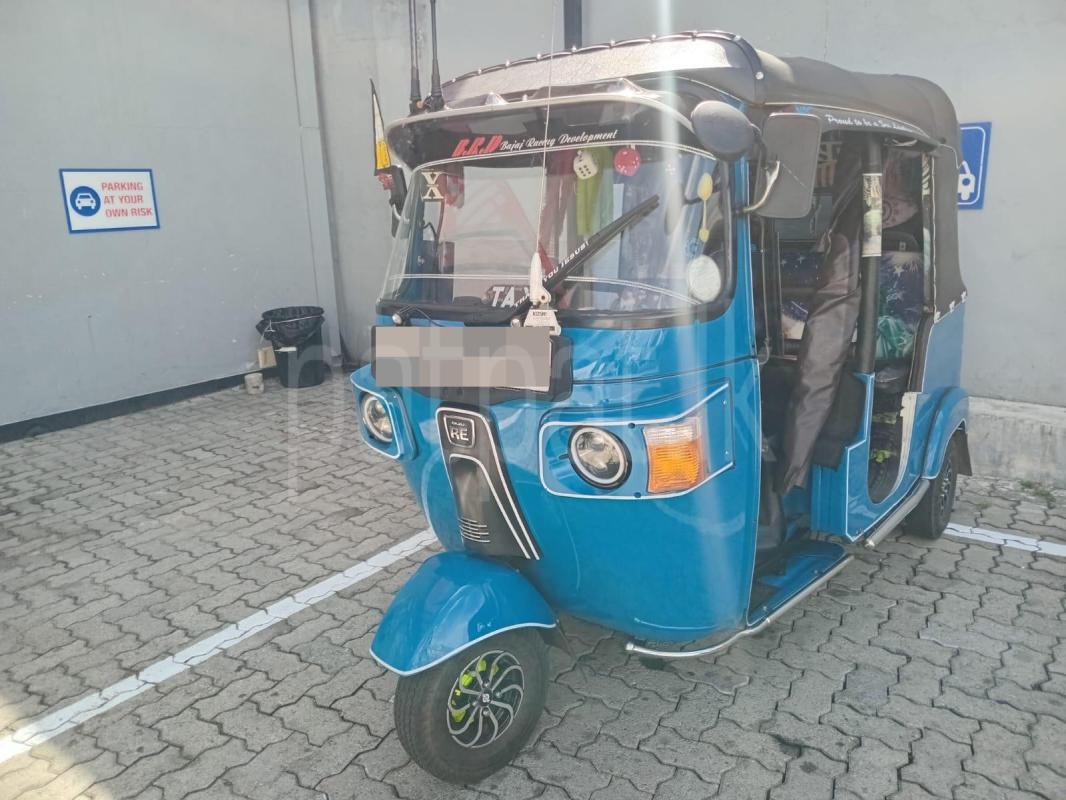 Bajaj Three Wheel 2013 - பயன்படுத்தப்பட்டது முச்சக்கர வண்டி sale in Sri Lanka - patpat.lk