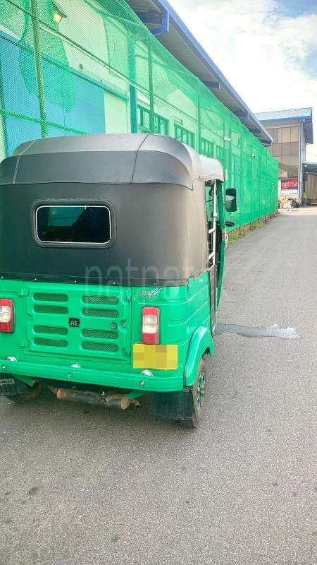 Bajaj Three Wheel 2016 - பயன்படுத்தப்பட்டது முச்சக்கர வண்டி sale in Sri Lanka - patpat.lk