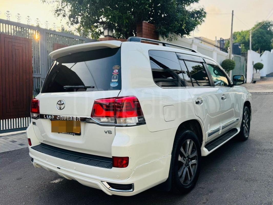Toyota Land Cruiser 2013 - Used SUV sale in Sri Lanka - patpat.lk