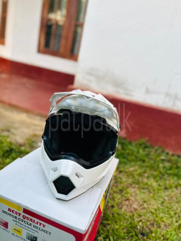 Full face helmet