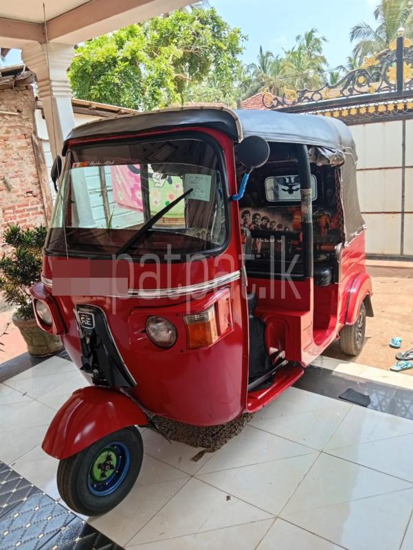 Bajaj Three Wheel 2013 - பயன்படுத்தப்பட்டது முச்சக்கர வண்டி sale in Sri Lanka - patpat.lk