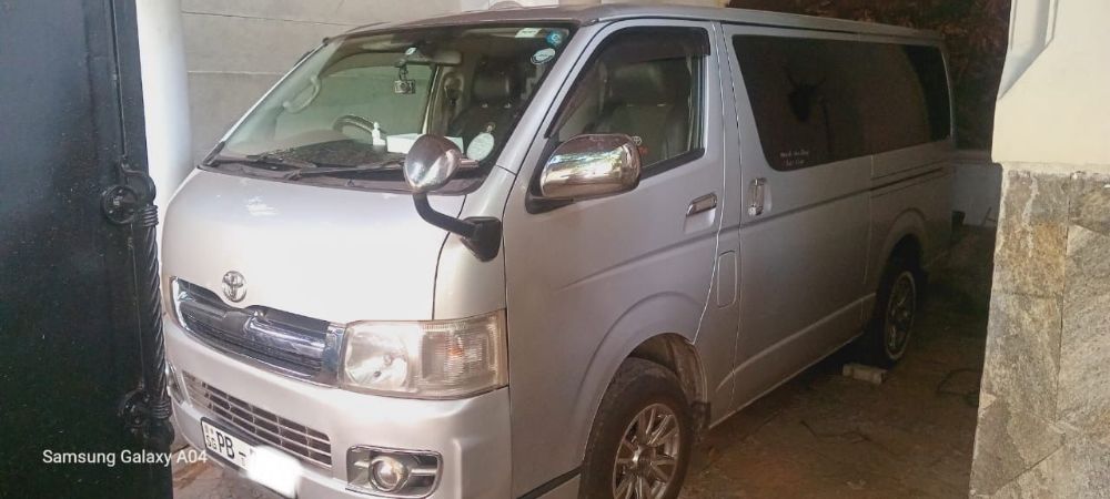 Toyota Hiace 2006 - Used Van sale in Sri Lanka - patpat.lk