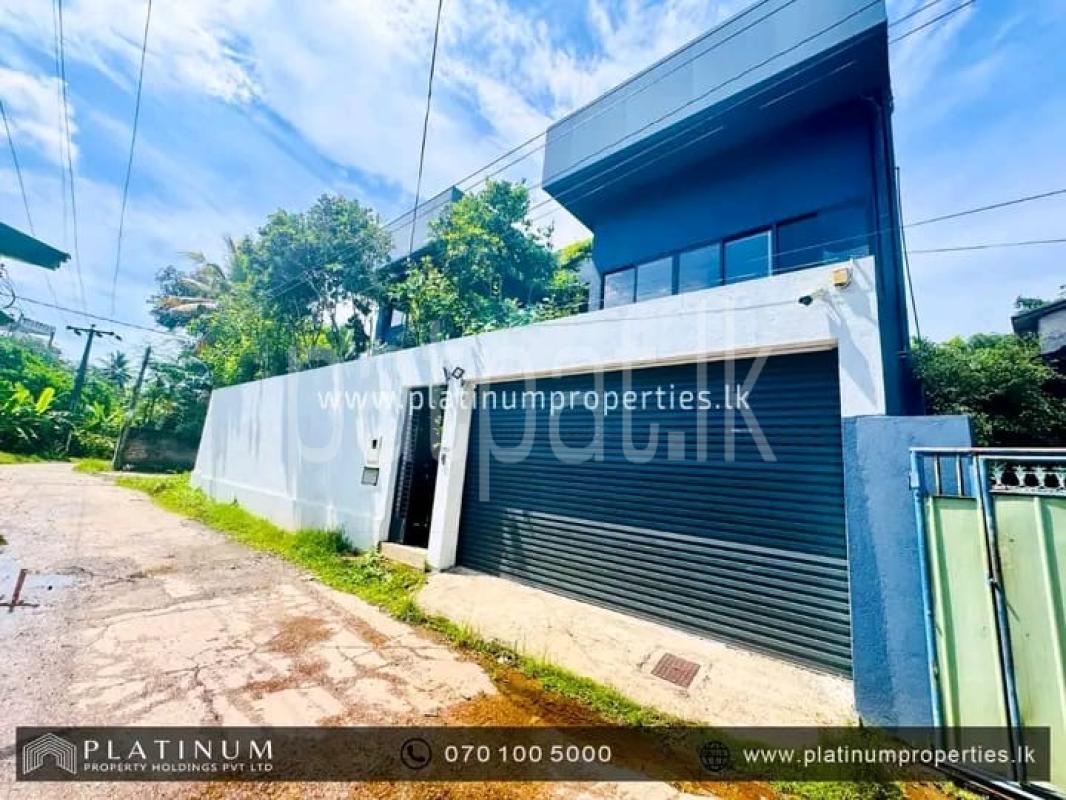 Advertisement image 4