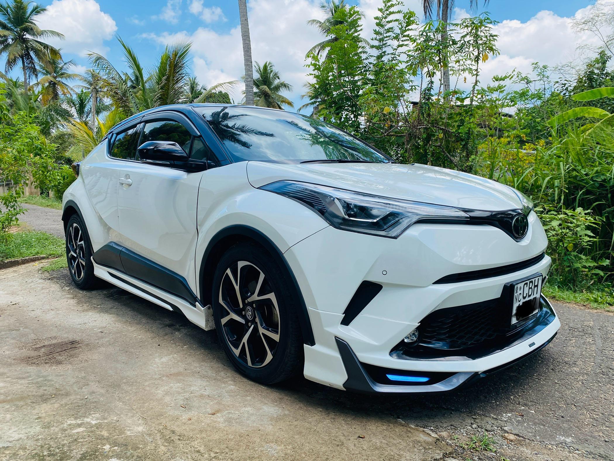 Toyota CHR 2018 - பயன்படுத்தப்பட்டது SUV sale in Sri Lanka - patpat.lk