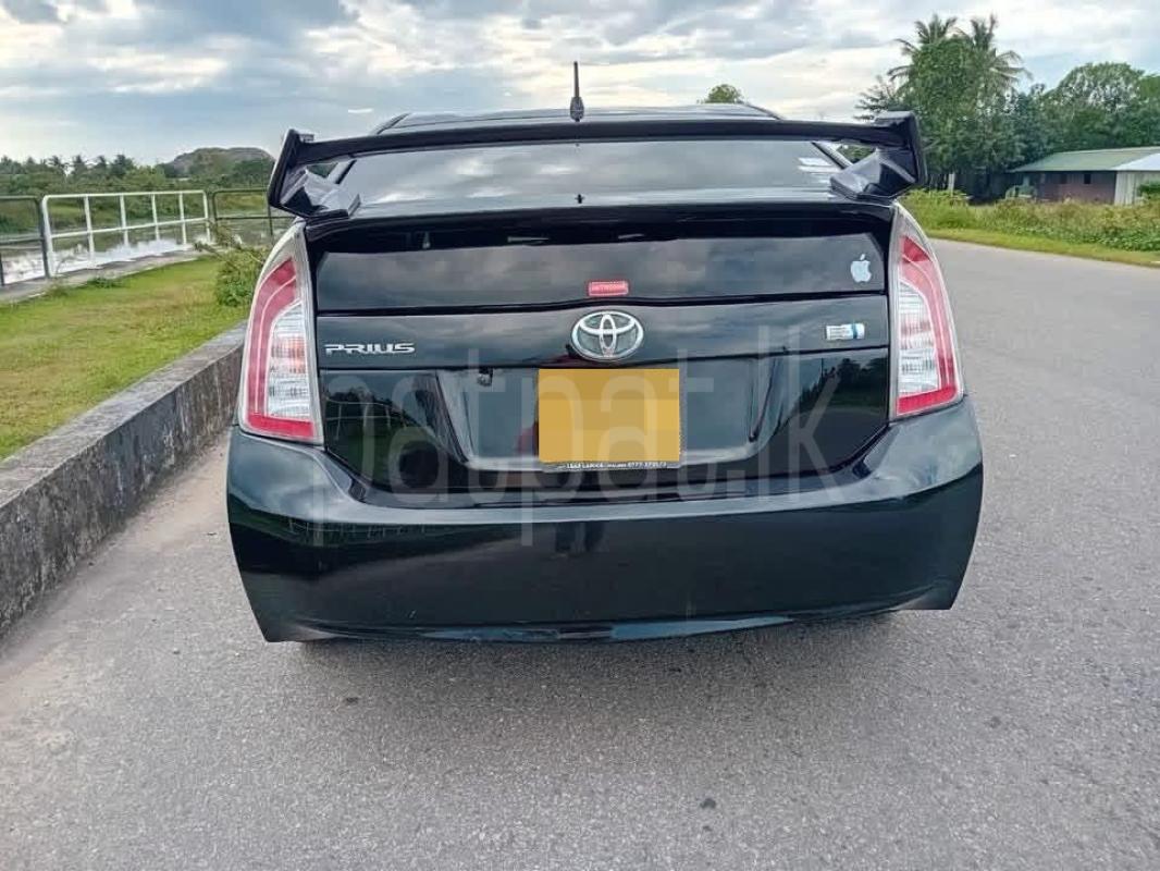 Advertisement image 6