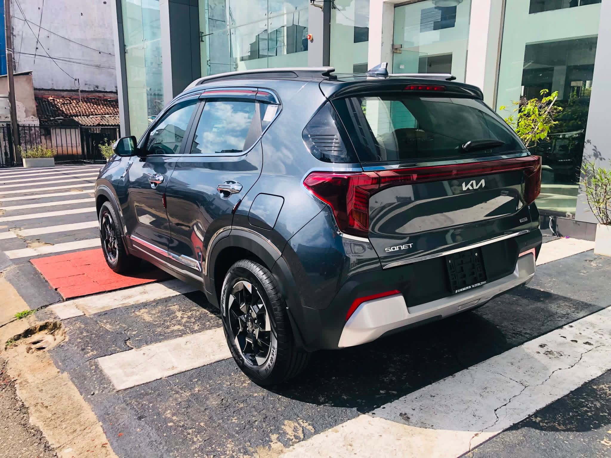 KIA Sonet 2026 - Brand New SUV sale in Sri Lanka - patpat.lk