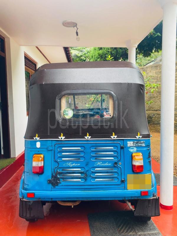 Bajaj Three Wheel 2006 - பயன்படுத்தப்பட்டது முச்சக்கர வண்டி sale in Sri Lanka - patpat.lk