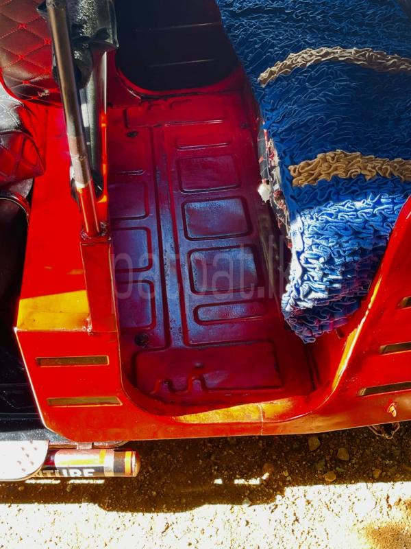 Bajaj Three Wheel 2012 - பயன்படுத்தப்பட்டது முச்சக்கர வண்டி sale in Sri Lanka - patpat.lk