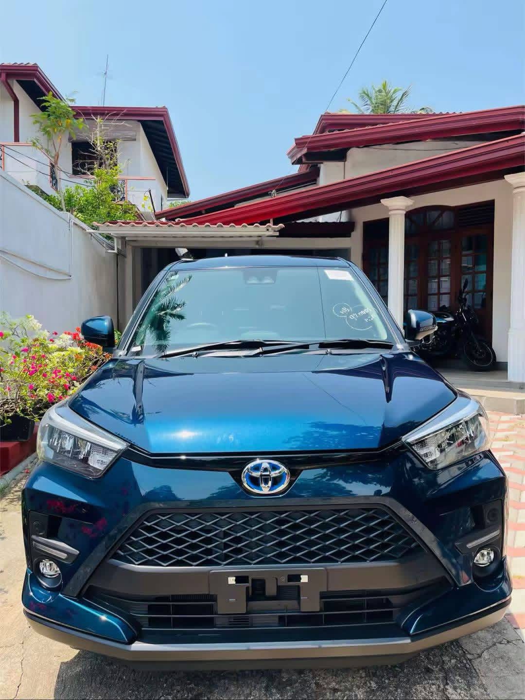 Toyota Raize 2024 - Used SUV sale in Sri Lanka - patpat.lk