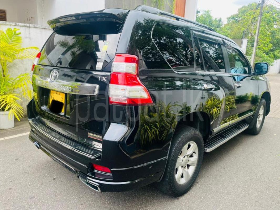 Toyota Land Cruiser Prado 2011 - භාවිතා කරන ලද SUV රථය sale in Sri Lanka - patpat.lk
