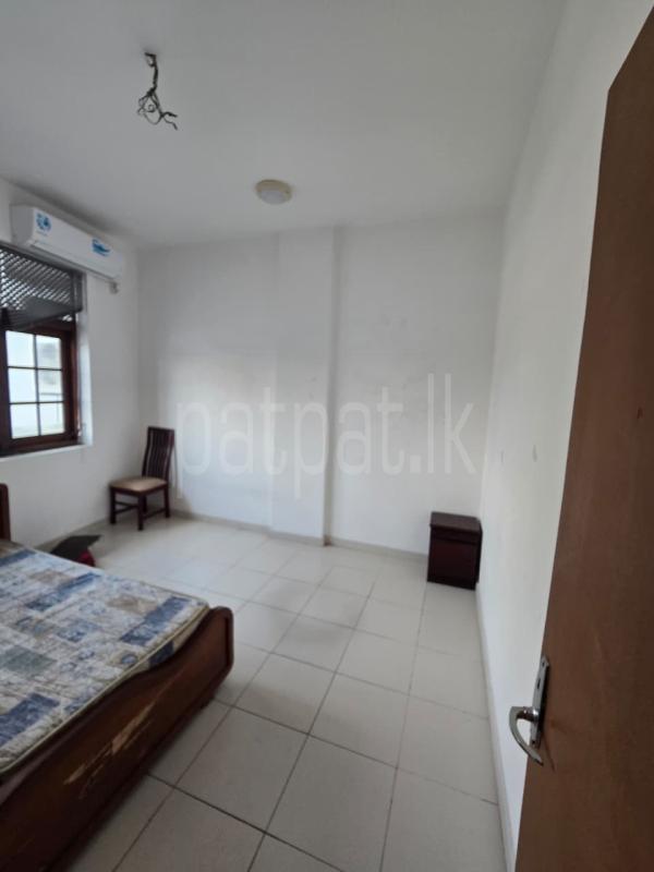Semi Luxury Apartment for Rent in Nawala