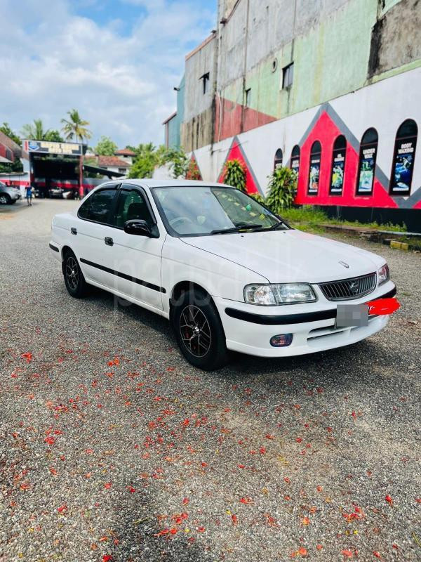 Nissan FB 15 2001 - பயன்படுத்தப்பட்டது கார் sale in Sri Lanka - patpat.lk