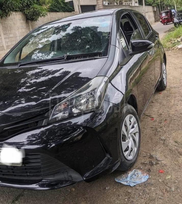 Toyota Vitz 2015 - Reconditioned Car sale in Sri Lanka - patpat.lk