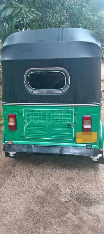 Bajaj Three Wheel 2013 - Used Three wheeler sale in Sri Lanka - patpat.lk