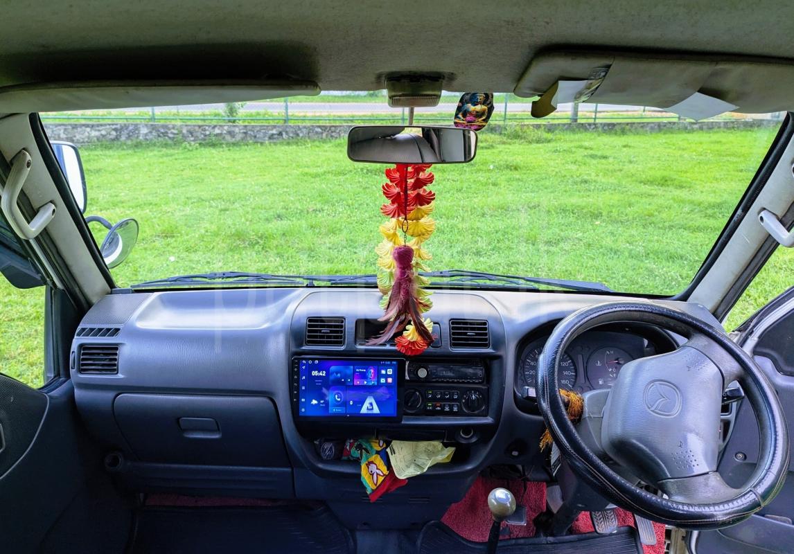 Mazda Bongo 2001 - Used Van sale in Sri Lanka - patpat.lk