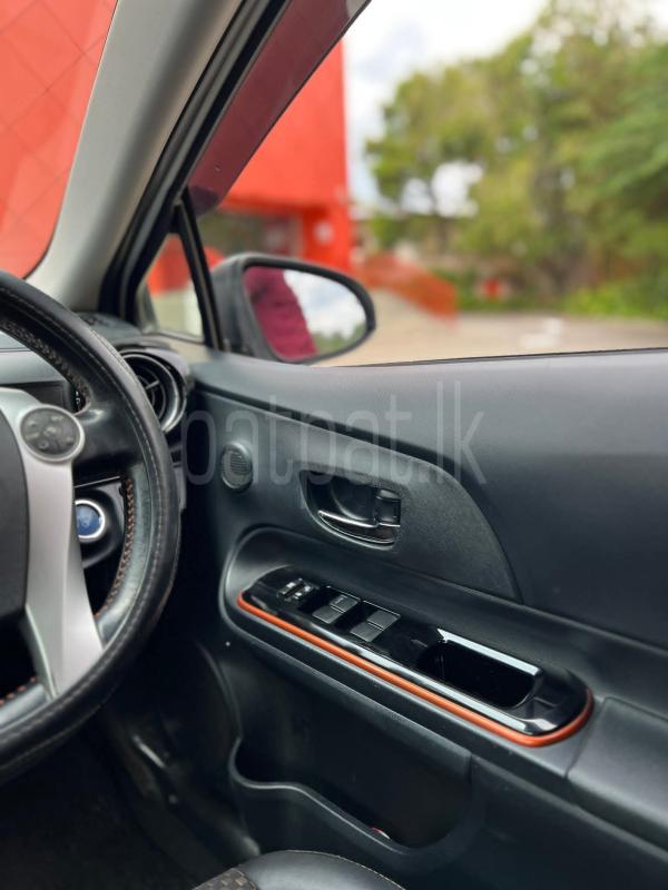 Advertisement image 6