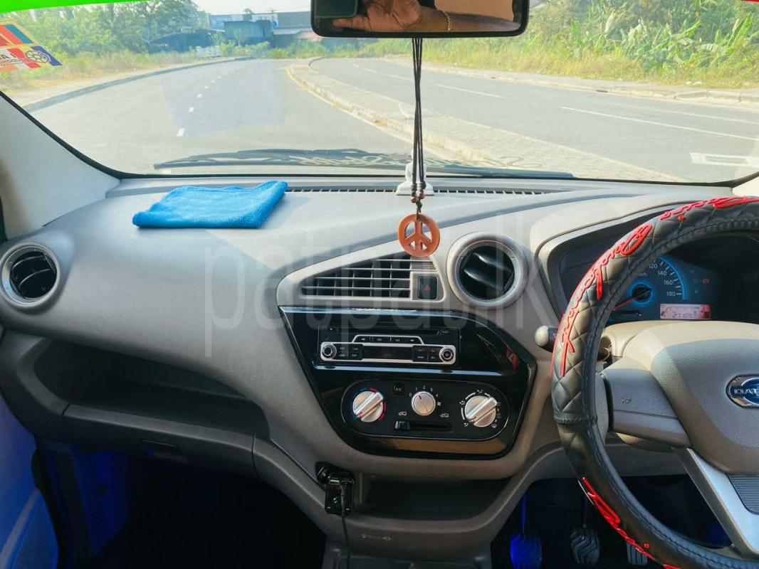 Datsun Redi Go 2016 - பயன்படுத்தப்பட்டது கார் sale in Sri Lanka - patpat.lk