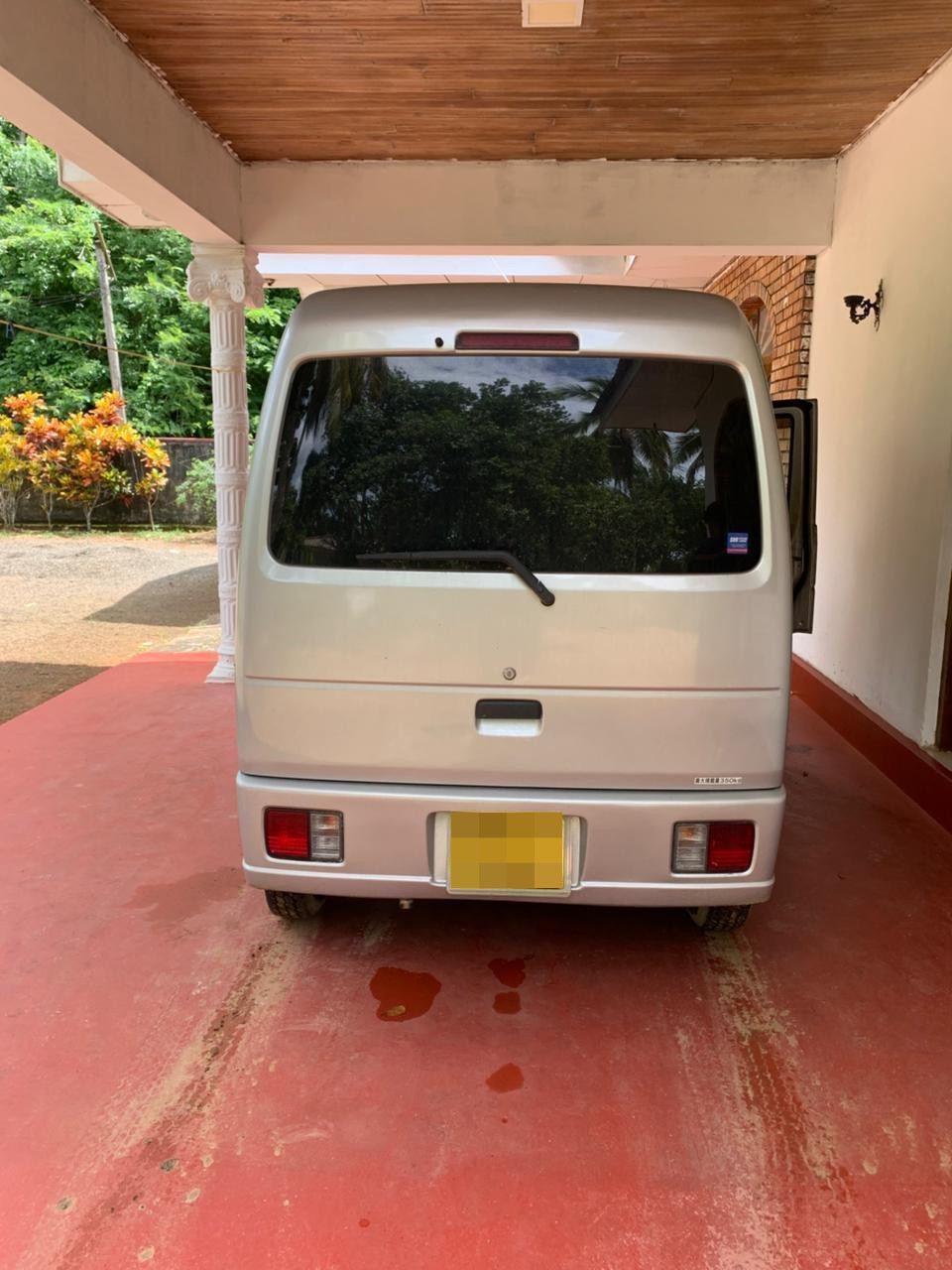 Nissan Cilper 2014 - භාවිතා කරන ලද වෑන් රථය sale in Sri Lanka - patpat.lk
