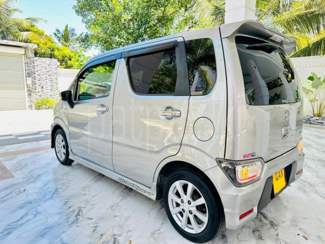 Suzuki Wagon R 2017 - Used Car sale in Sri Lanka - patpat.lk