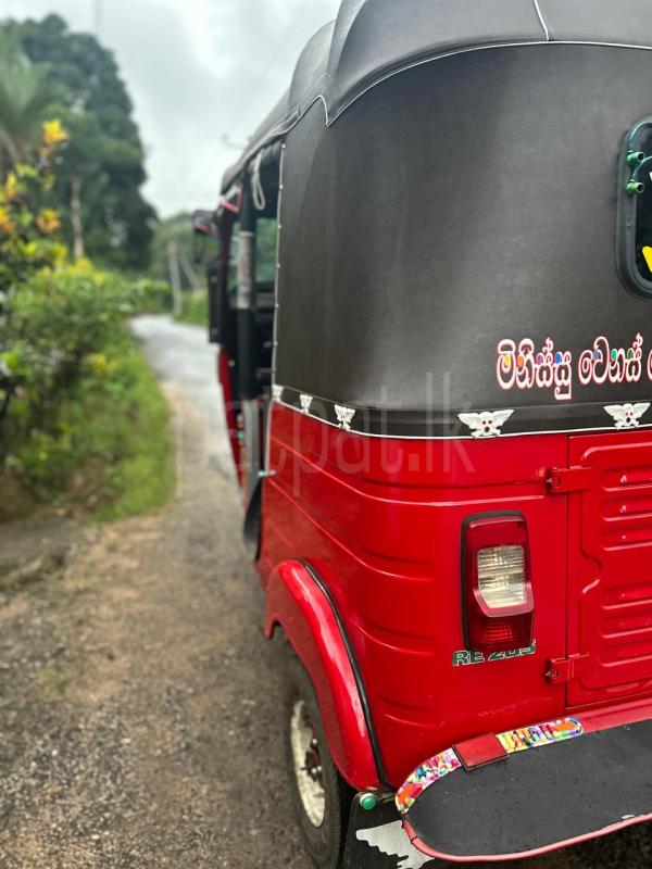 Bajaj Three Wheel 2011 - பயன்படுத்தப்பட்டது முச்சக்கர வண்டி sale in Sri Lanka - patpat.lk